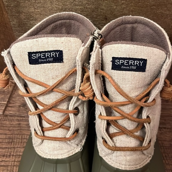 Sperry Duck Boots Size 8 - Picture 4 of 9